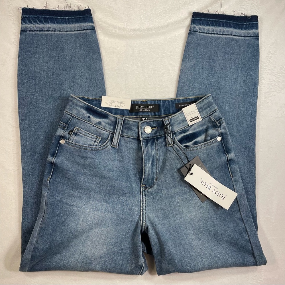 NWT Judy Blue Therma Denim Boyfriend Fit High Waist Medium Wash Jeans Size 0 - Picture 3 of 16